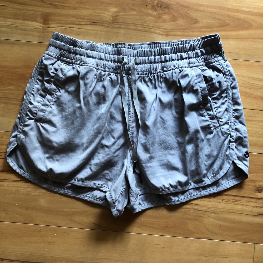 Lululemon size 8 grey shorts